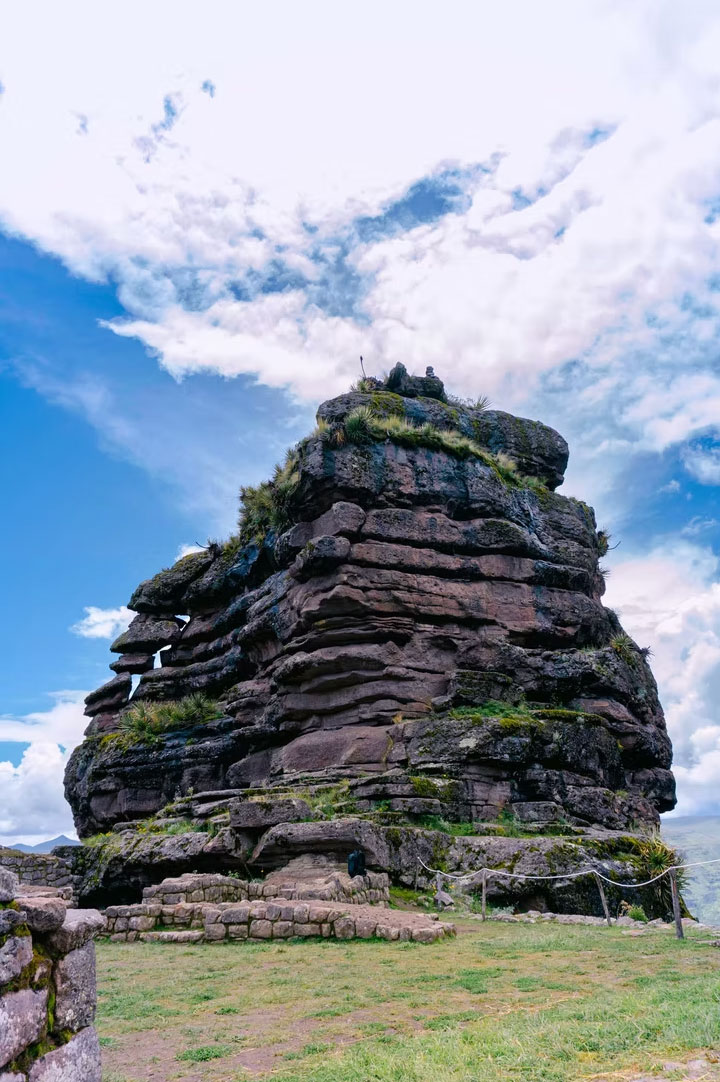 Waqrapukara Inca fortress perched on a dramatic rock formation in the AndesWaqrapukara rises dramatically over the Apurímac canyon, a sacred Inca site shaped by stone, wind and time