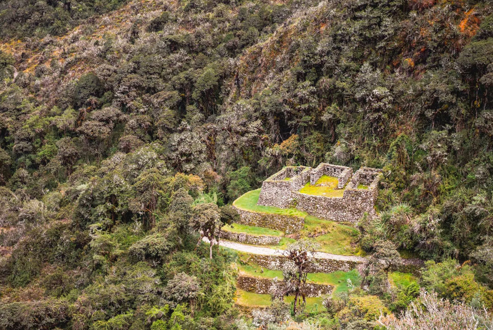 Wiñayhuayna archaeological site along the Inca Trail in the cloud forest